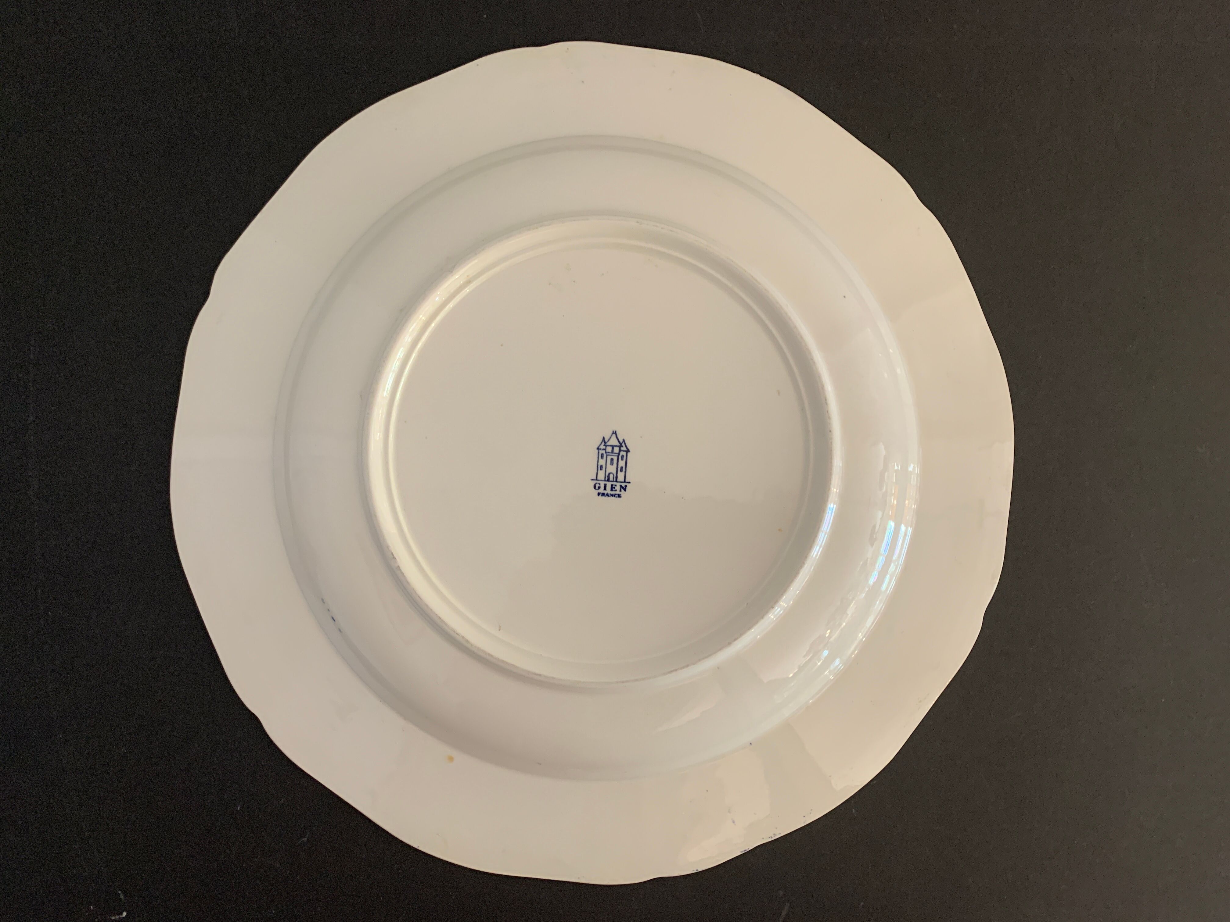 Plat en faïence de Gien, 1960 | Selency