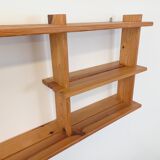 Etagère murale en pin style Maison Regain, années 80