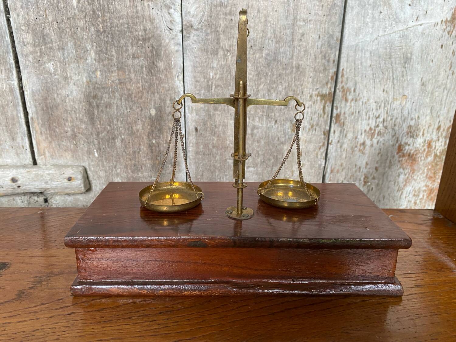 Antique trebuchet precision scale gilt bronze + wooden box + weight
