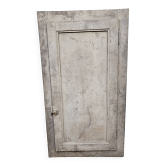 Porte ancienne en sapin