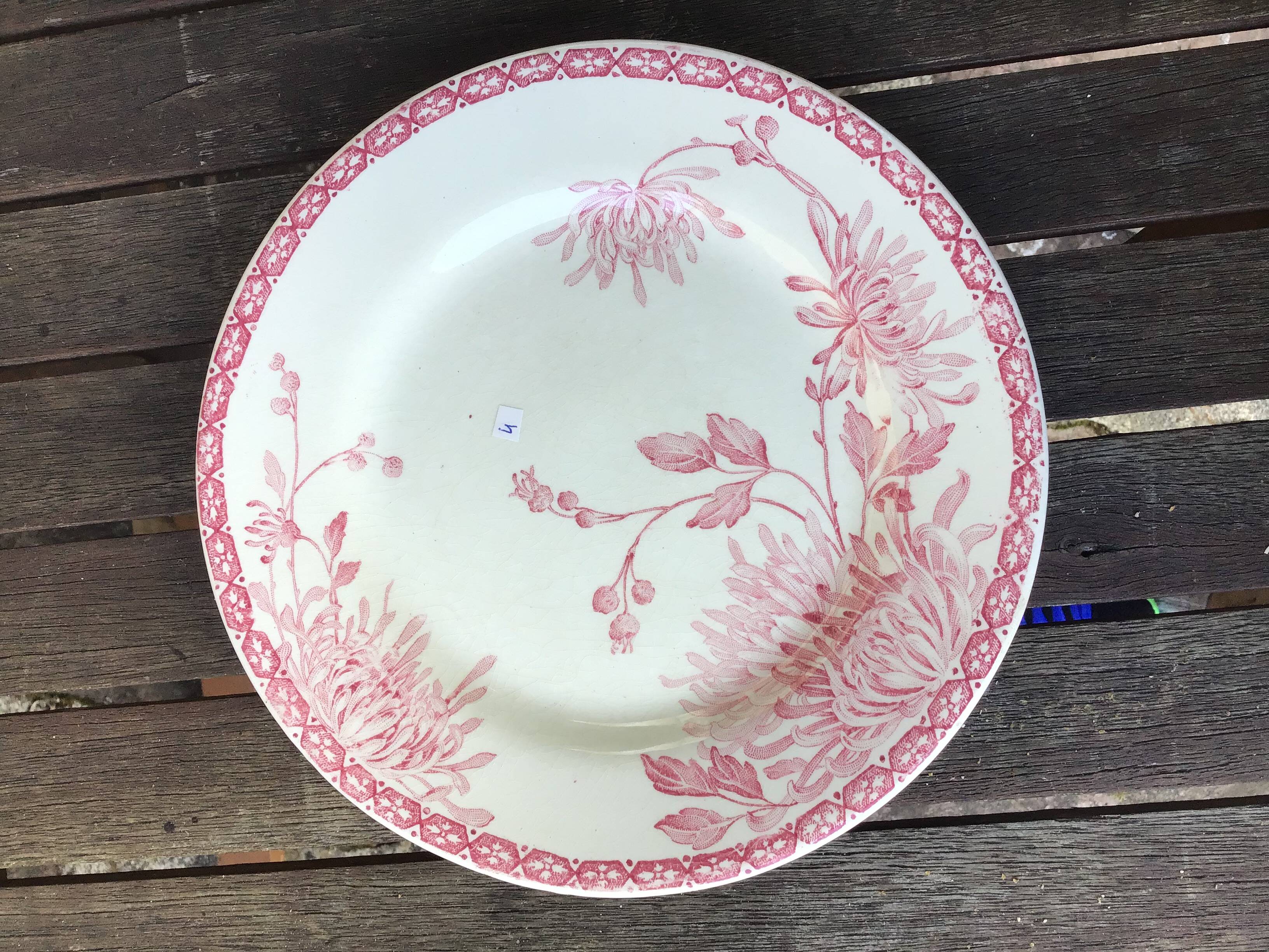 Assiettes à dessert « Turenne » de Creil et Montereau