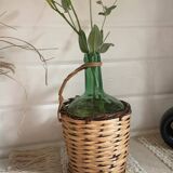 Wicker demijohn