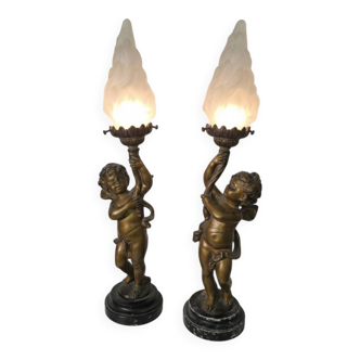 Pair of putti angel lamps from the 19th century.