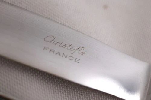 Christofle Vendôme Shell, 62-piece cutlery set, silver-plated knives.