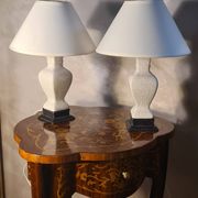 pair of cracked ceramic and wood lamps, 36x23 lampshade and electrical inter o