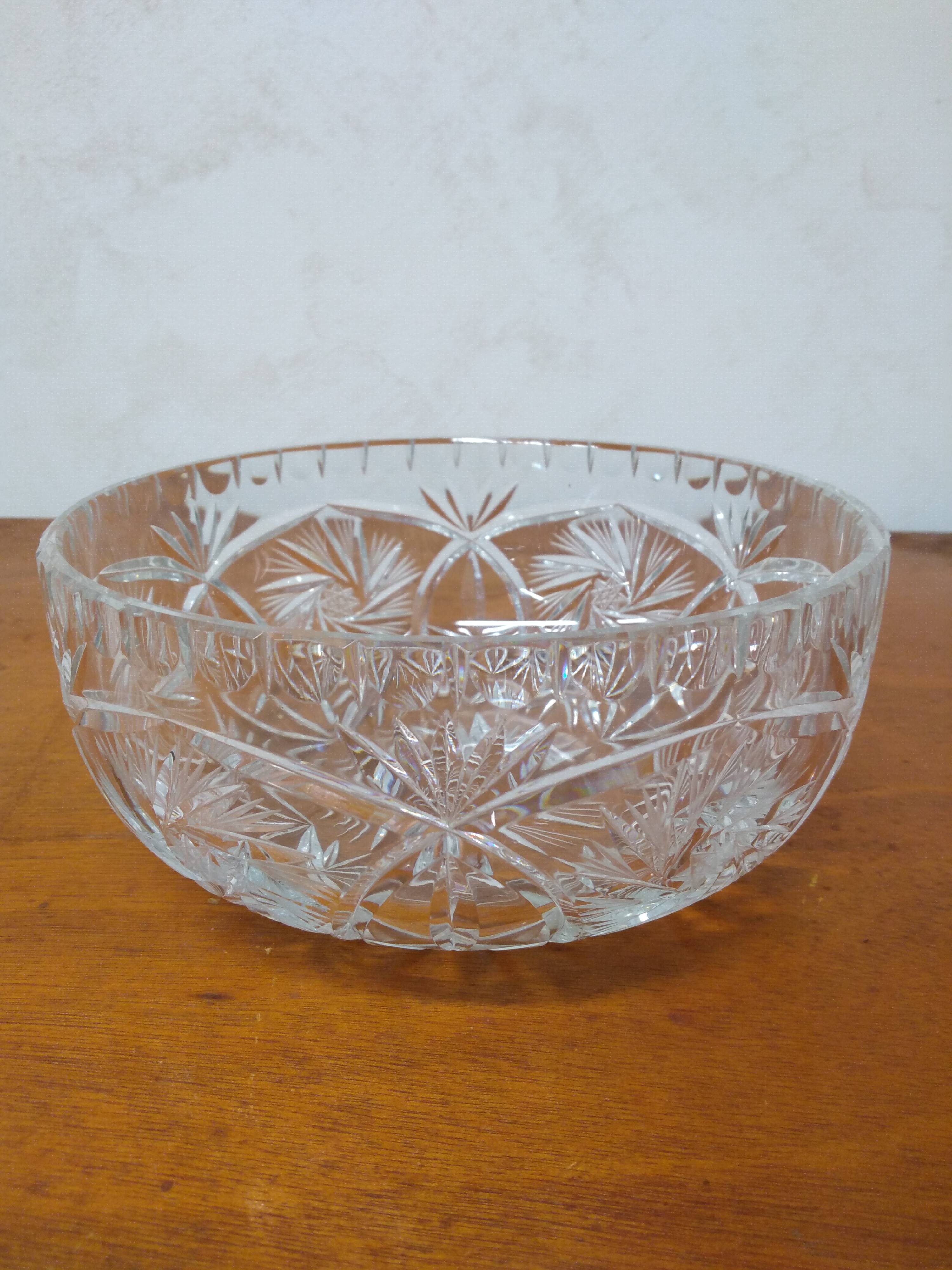 Cut crystal salad bowl