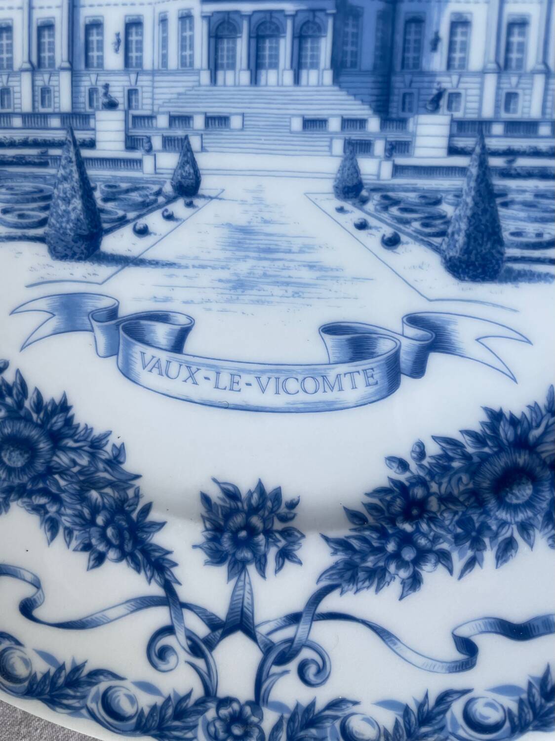 Assiette décorative château de vaux le Vicomte