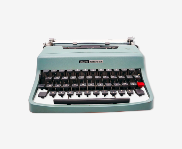 Machine à écrire Olivetti Lettera 32 verte révisée