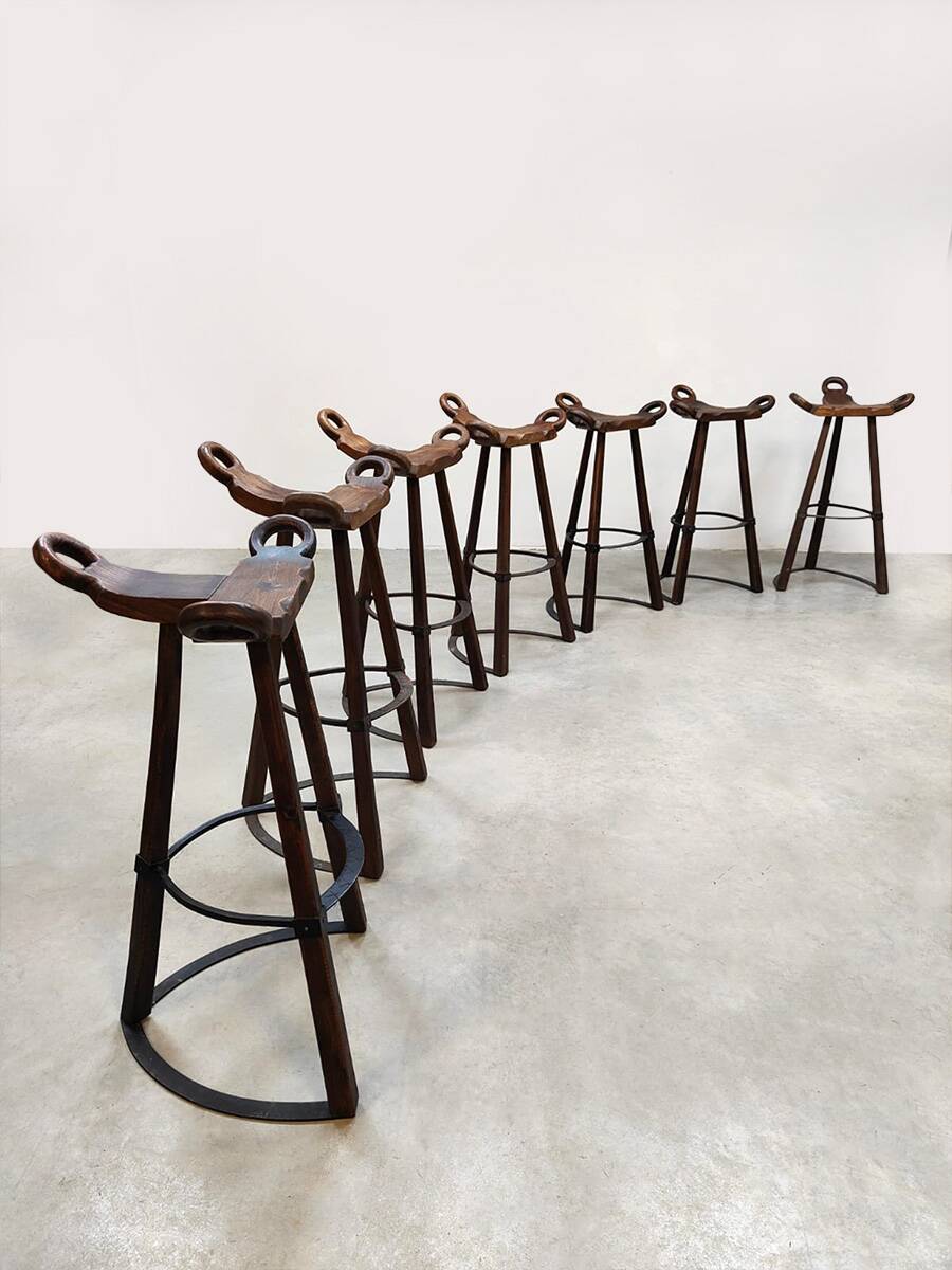 Vintage rare brutalist set of 7 Spanish barstools