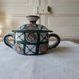 Pot couvert sucrier signed r.p. robert picault Vallauris