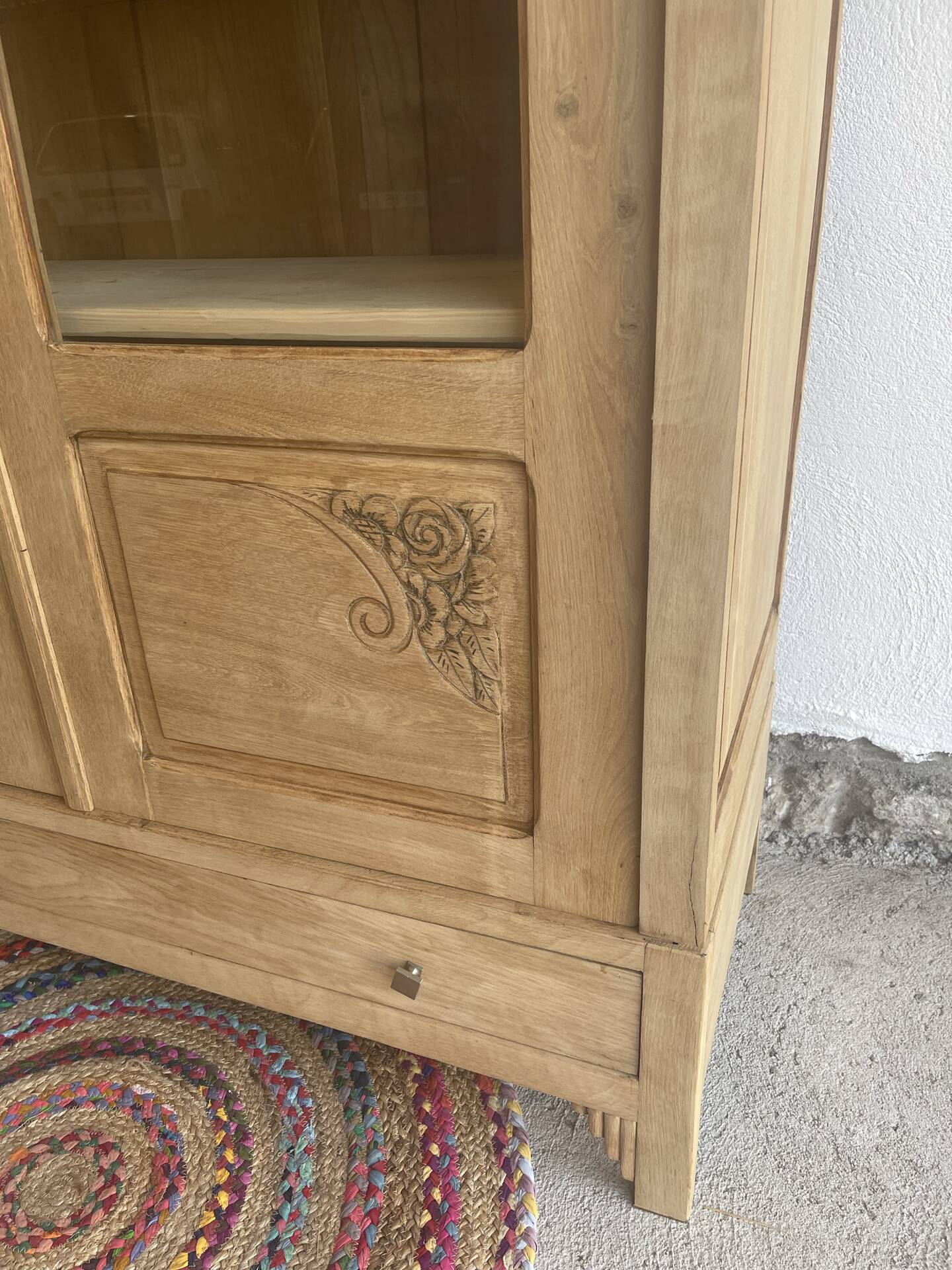 Display cabinet