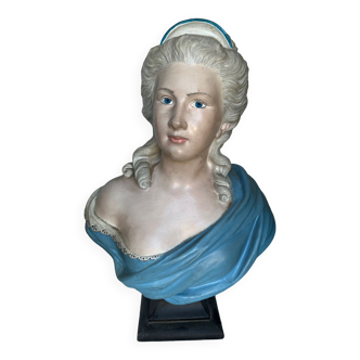 Bust of a woman in terracotta