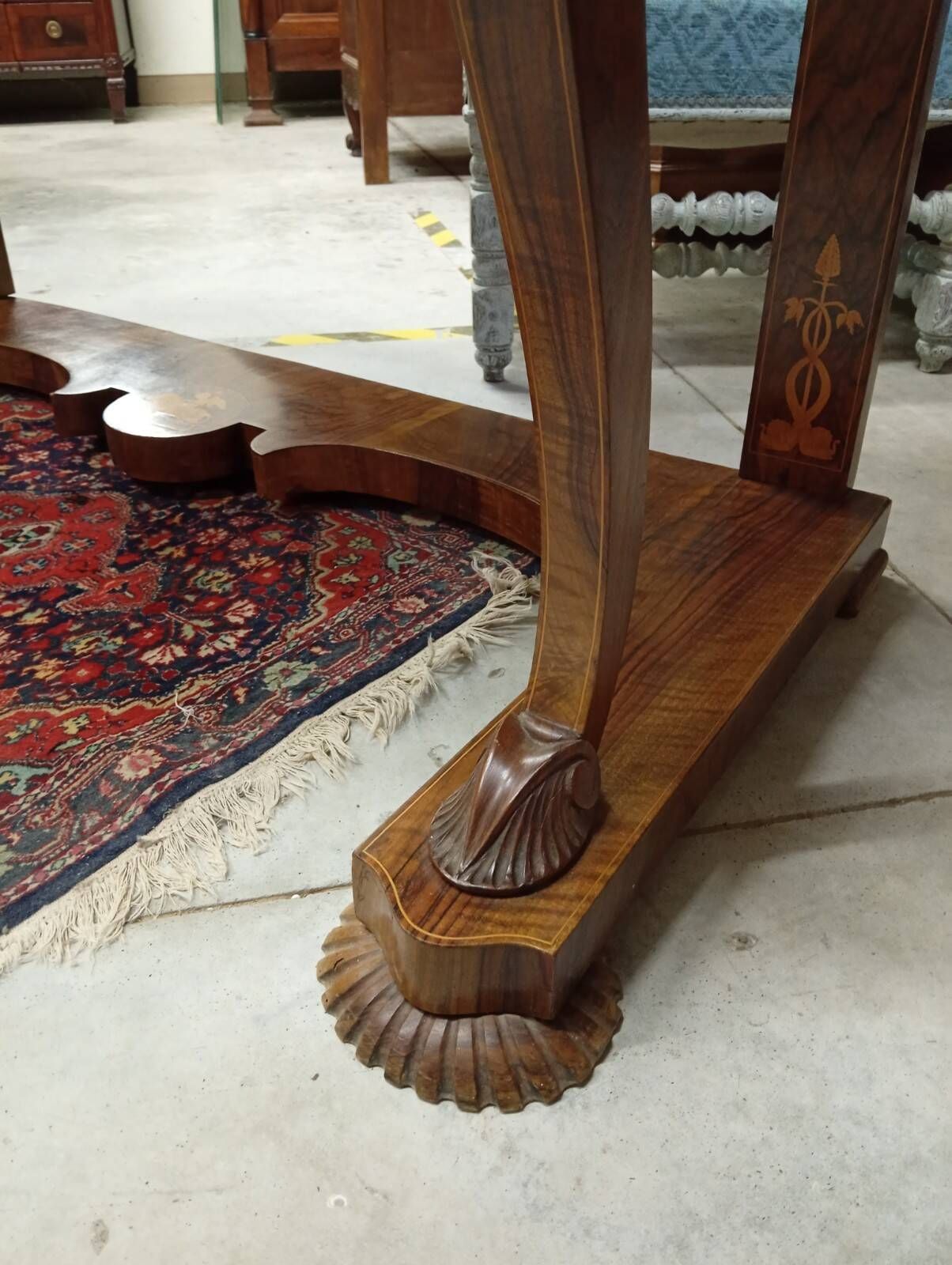Charles X period console in walnut and marquetry – circa 1825-1830