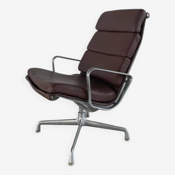 Fauteuil pivotant Charles & Ray Eames