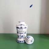 Ceramic apothecary pot