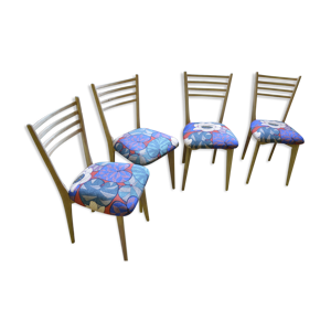 ensemble de chaises scandinaves