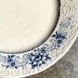 Sarreguemines round dish in white and blue iron earth, “Aïda” service