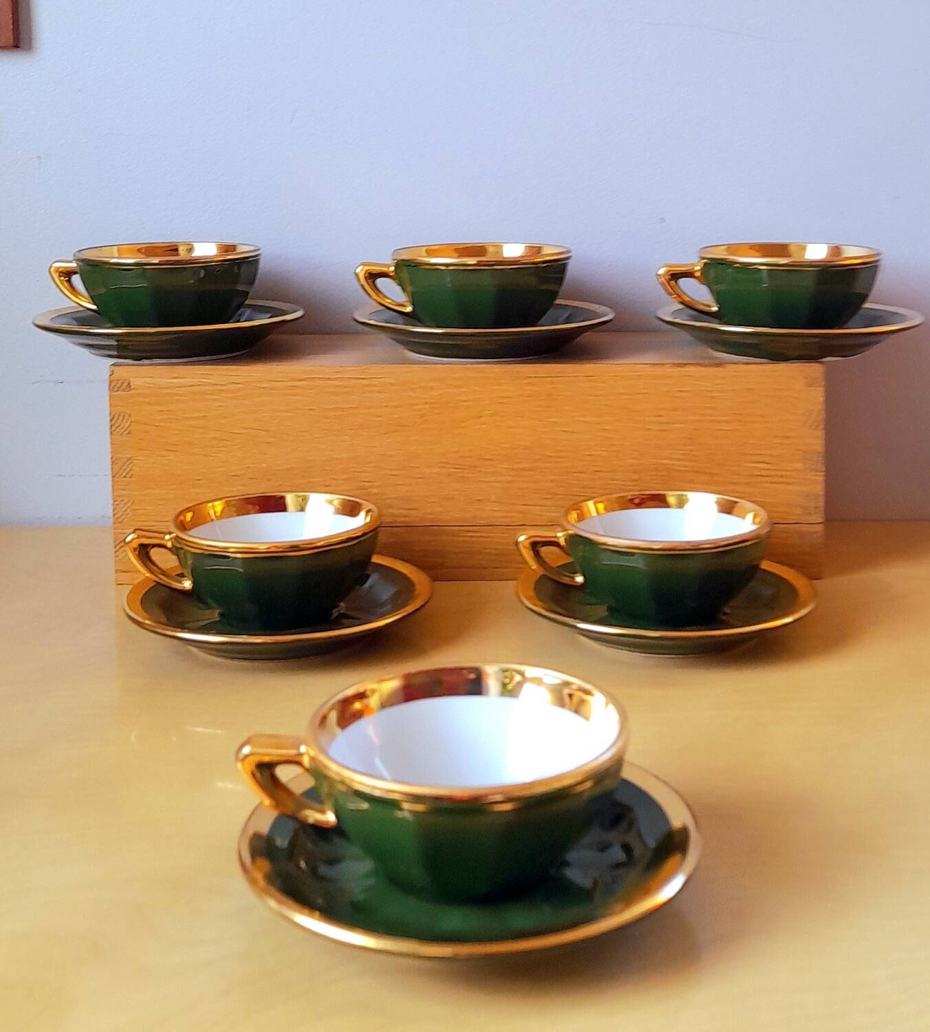 Lot de 6 tasses bistrot apilco vert et or 50s