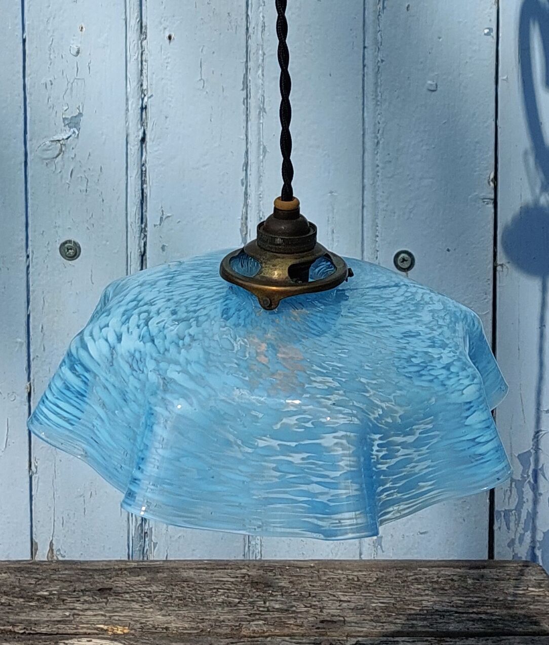 Clichy blue glass suspension