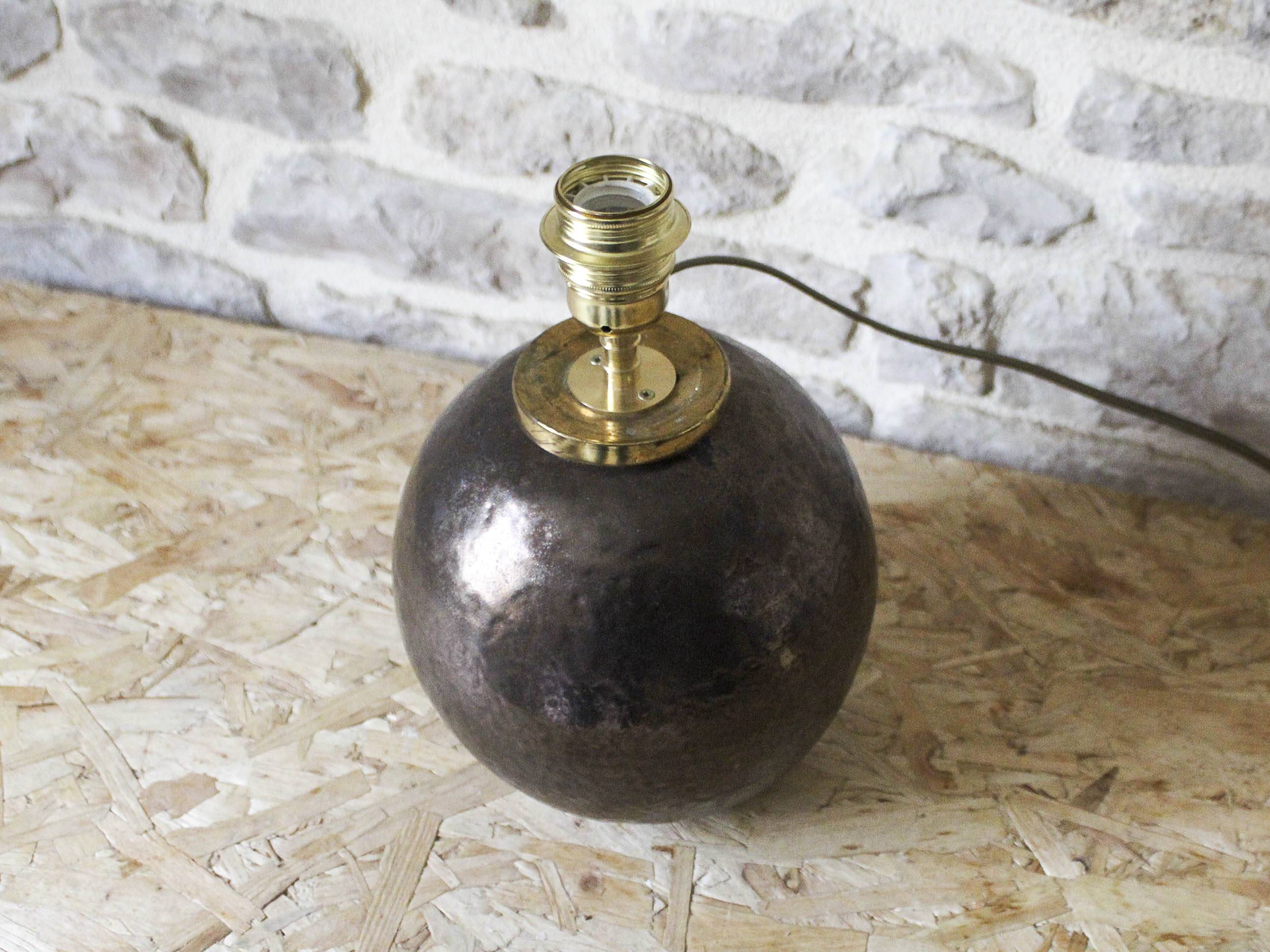 Ceramic ball lamp base signed Guérin