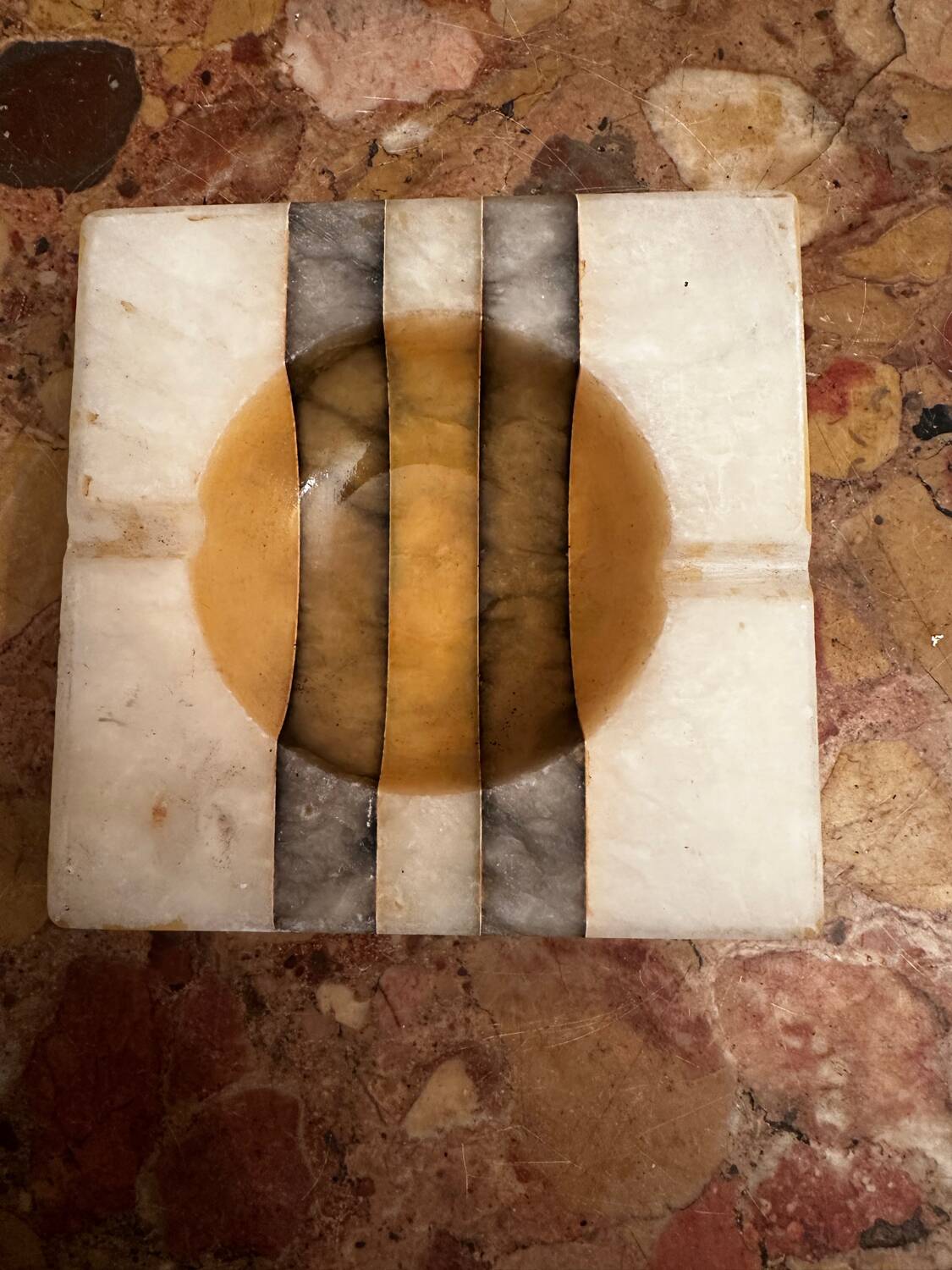 Art Deco ashtray/trinket tray in tricolor marble