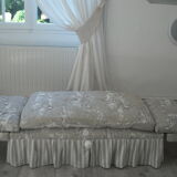 Bench bed on wheels 1 place