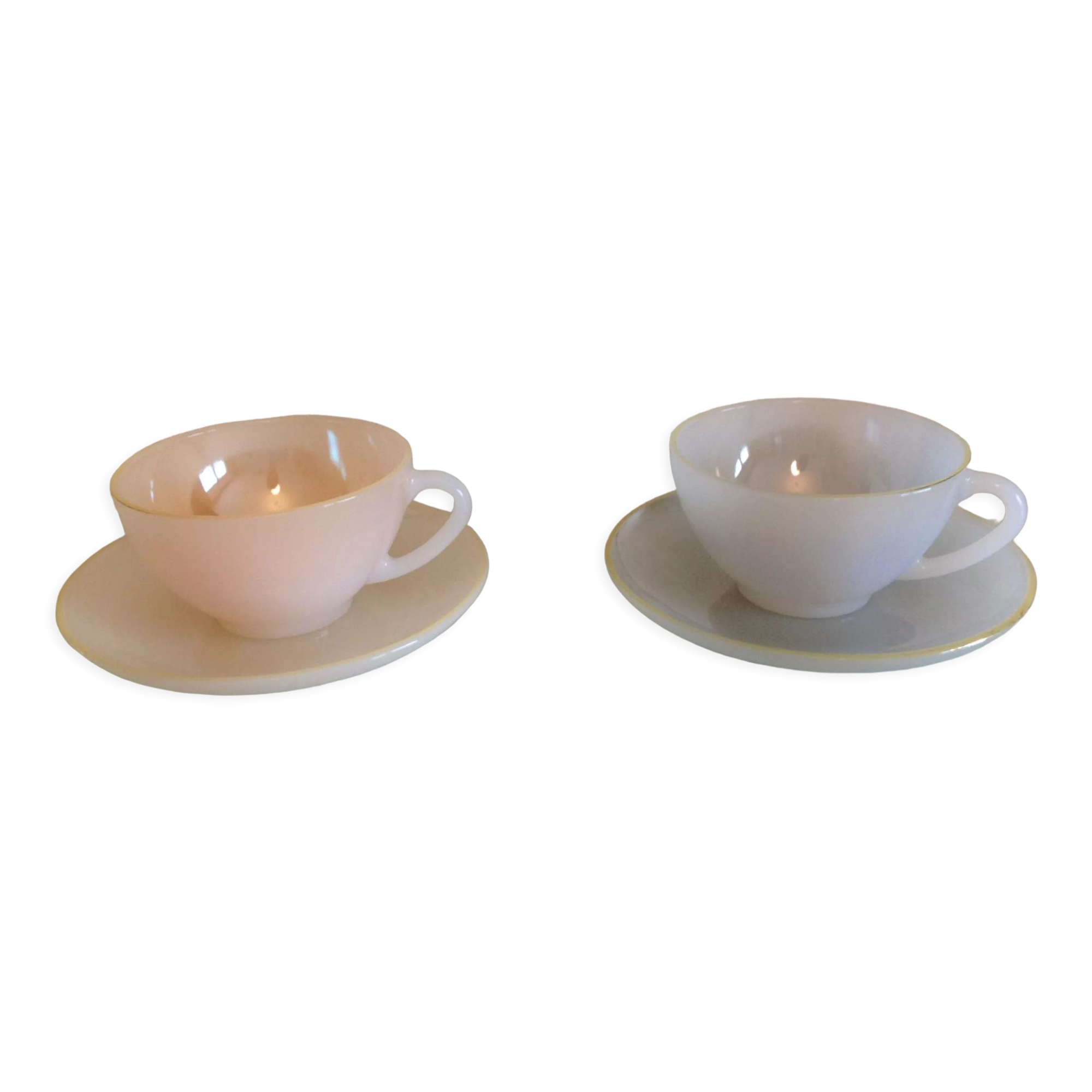 Pair of polychrome opaline cups by Arcopal / vintage 60s-70s