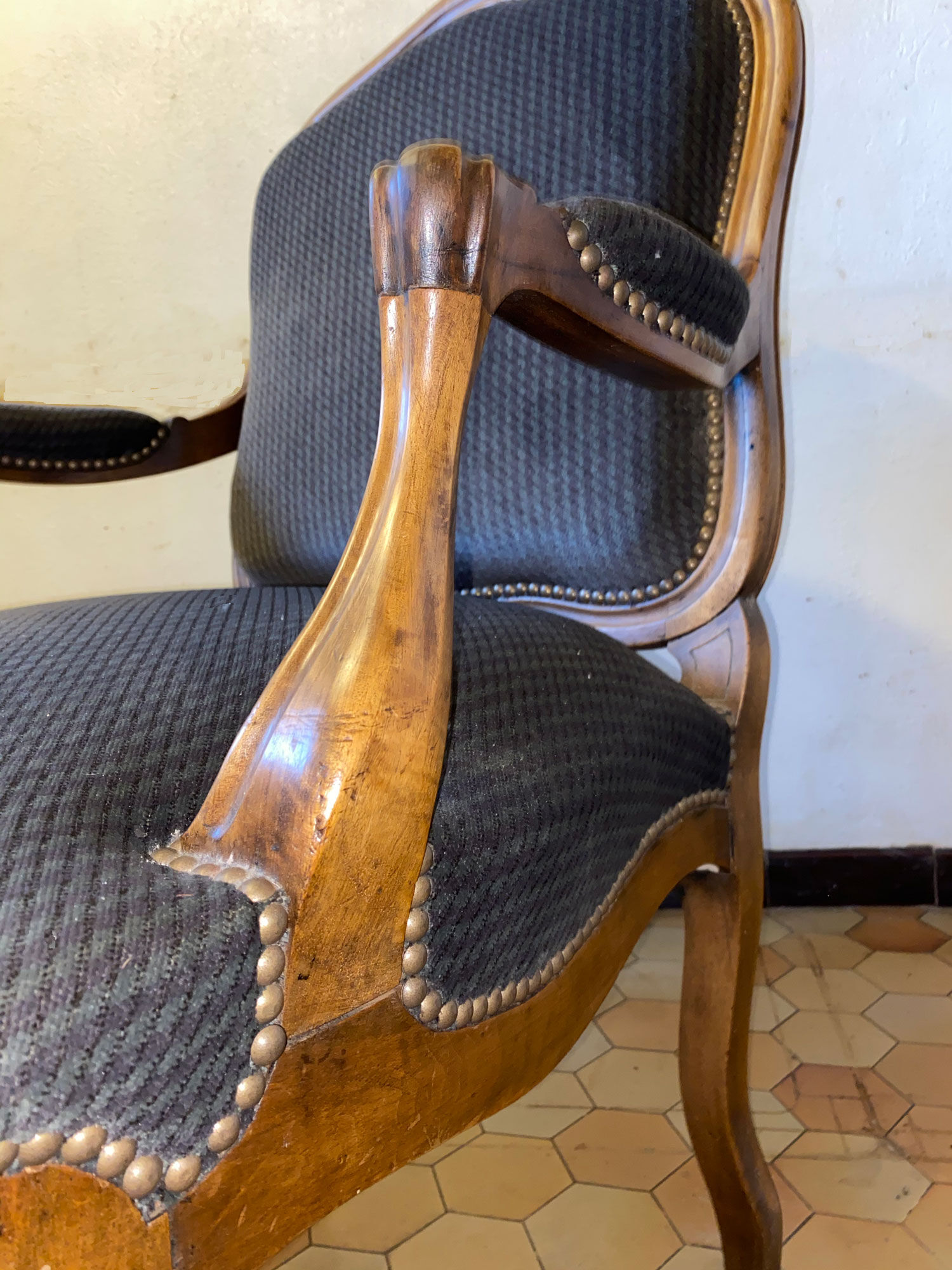 Voltaire armchair in walnut Louis Philippe