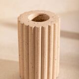 Gabriel vase in beige concrete