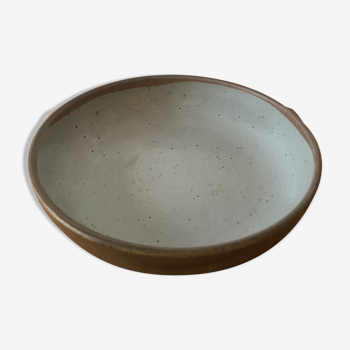 Hollow dish in enamelled sandstone