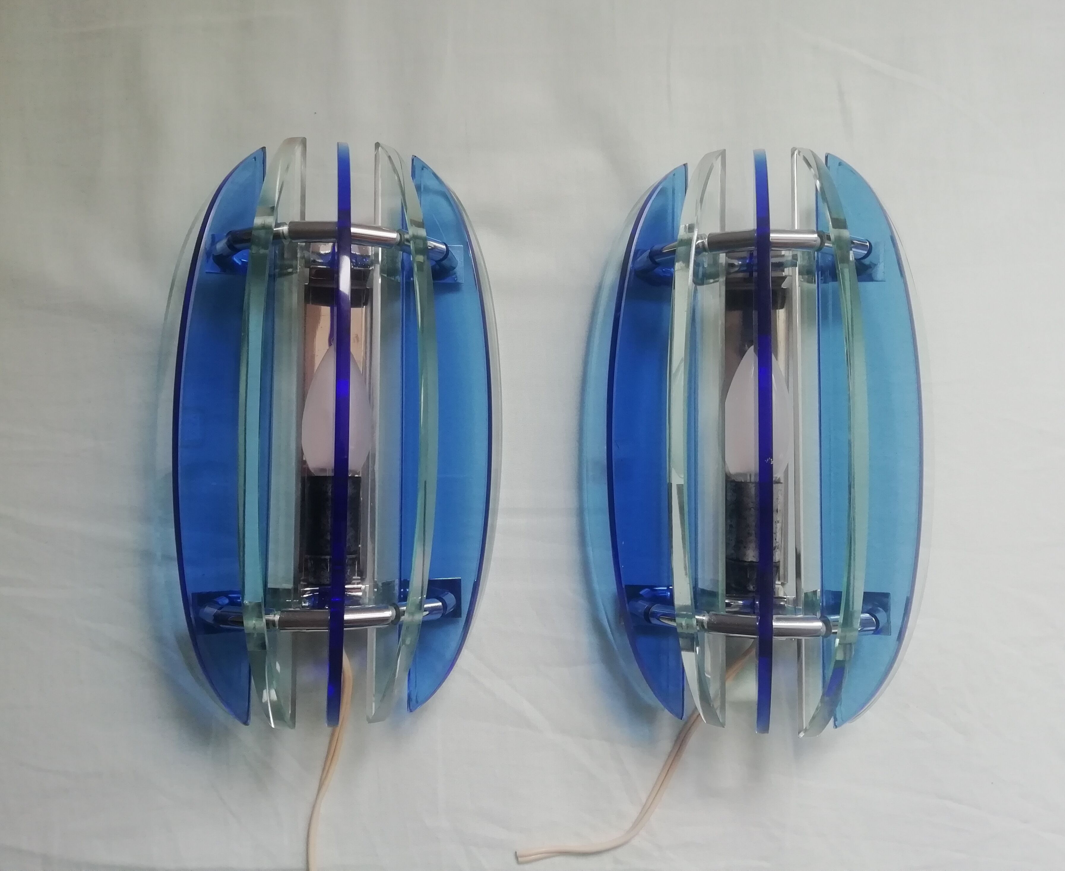 Pair of Veca Fontana Arte wall lights