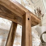 Table basse primitive en bois massif