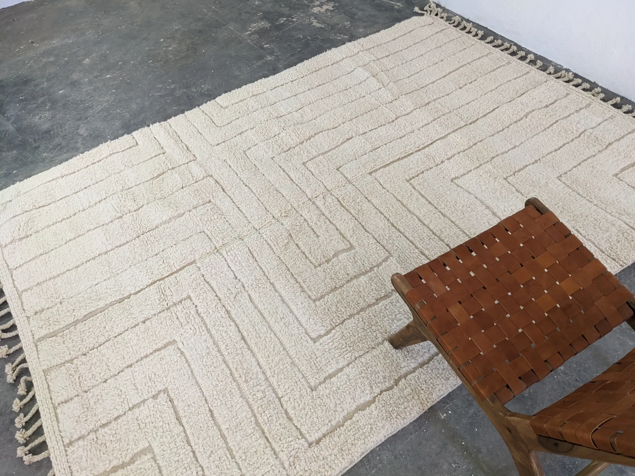 Large Beni Ouarain rug, 295 x 210 cm || 9.68 x 6.89 feet, G-354