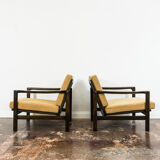 Paire de fauteuils orange B-7522 restaurés par Zenon Bączyk années 1960