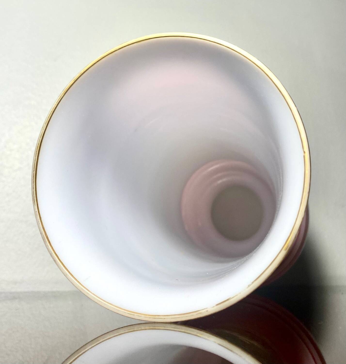 Opaline Vase Saint Louis peint main