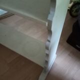 Display dresser
