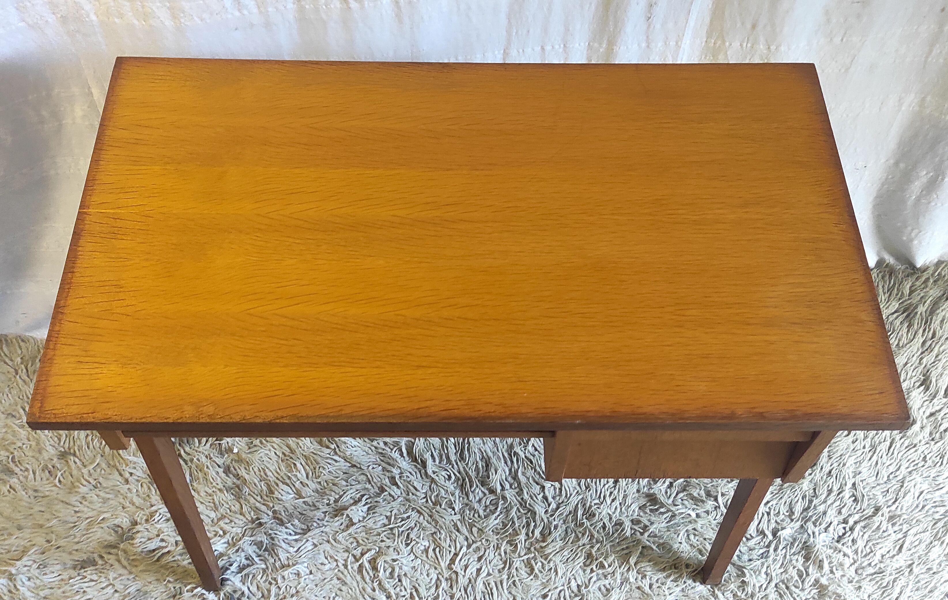 Bureau en chêne pieds compas, années 50-60