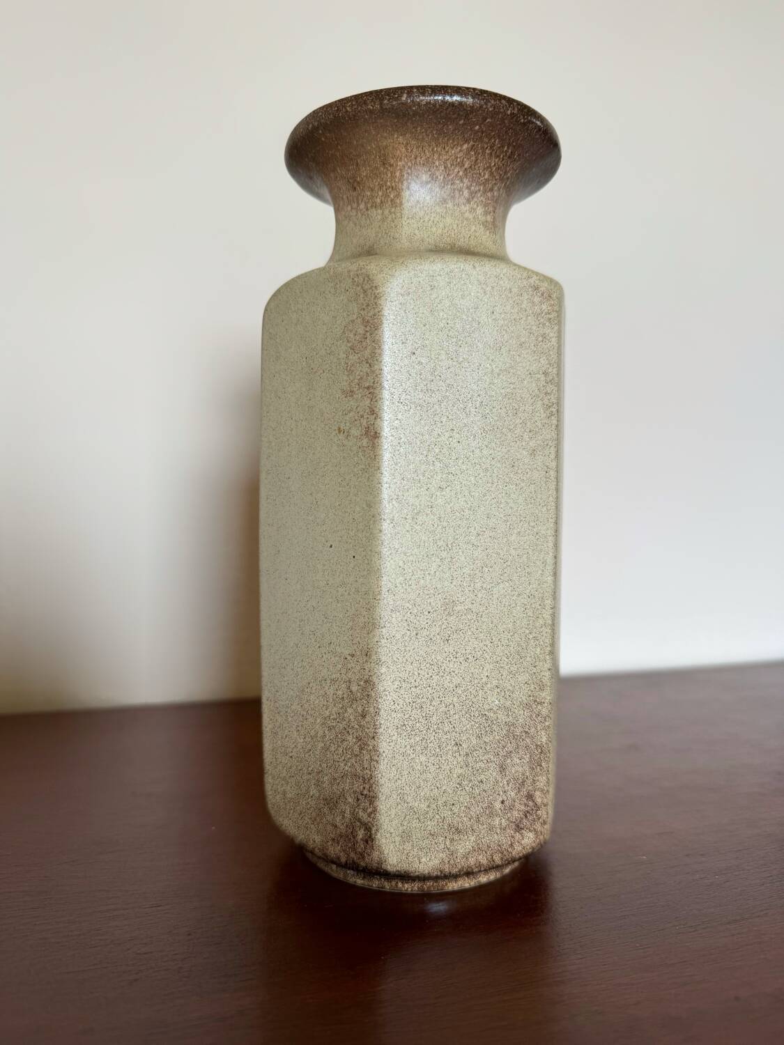Hexagonal vase West Germany 70s