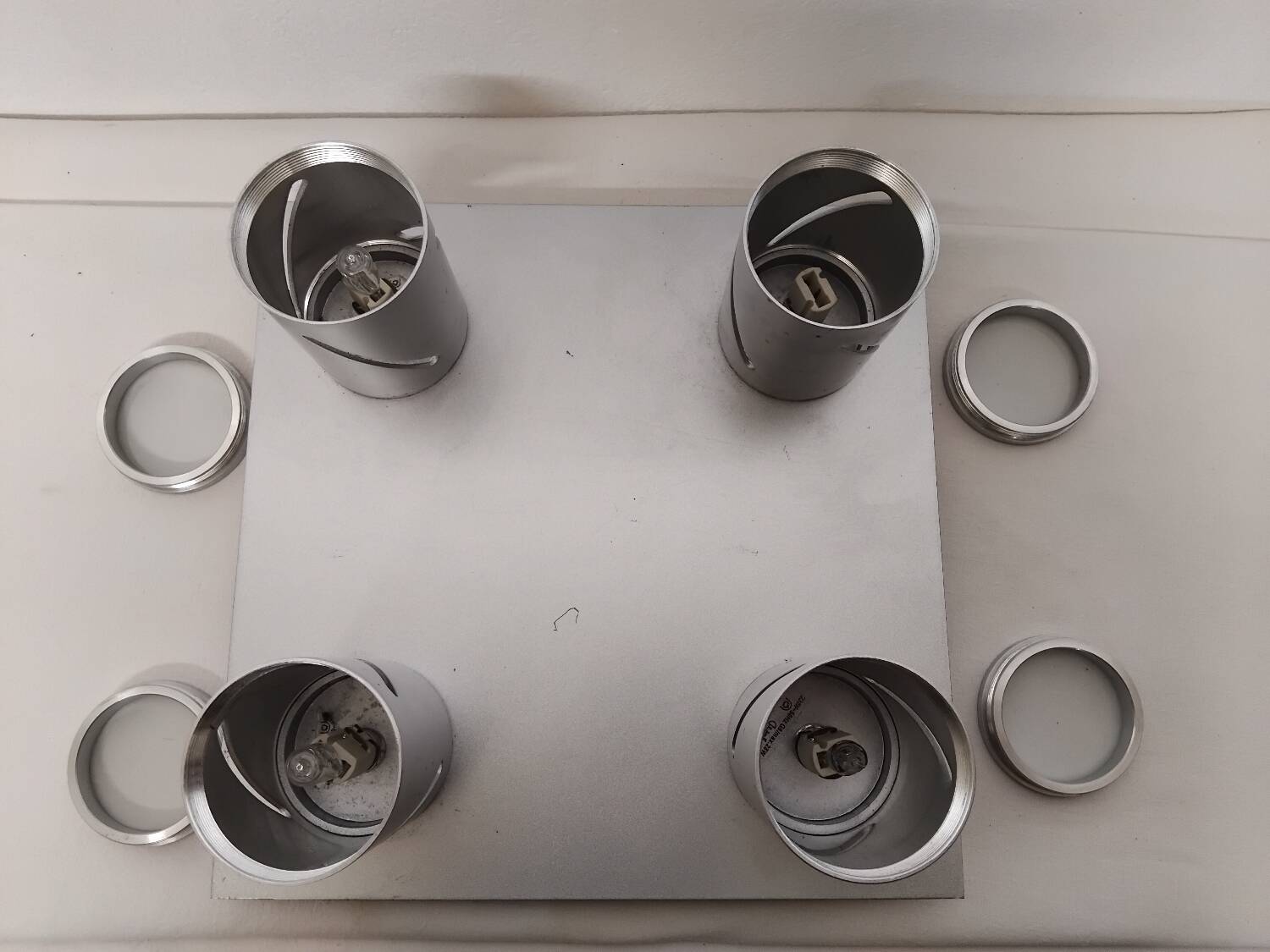 Paire de plafonnier en métal