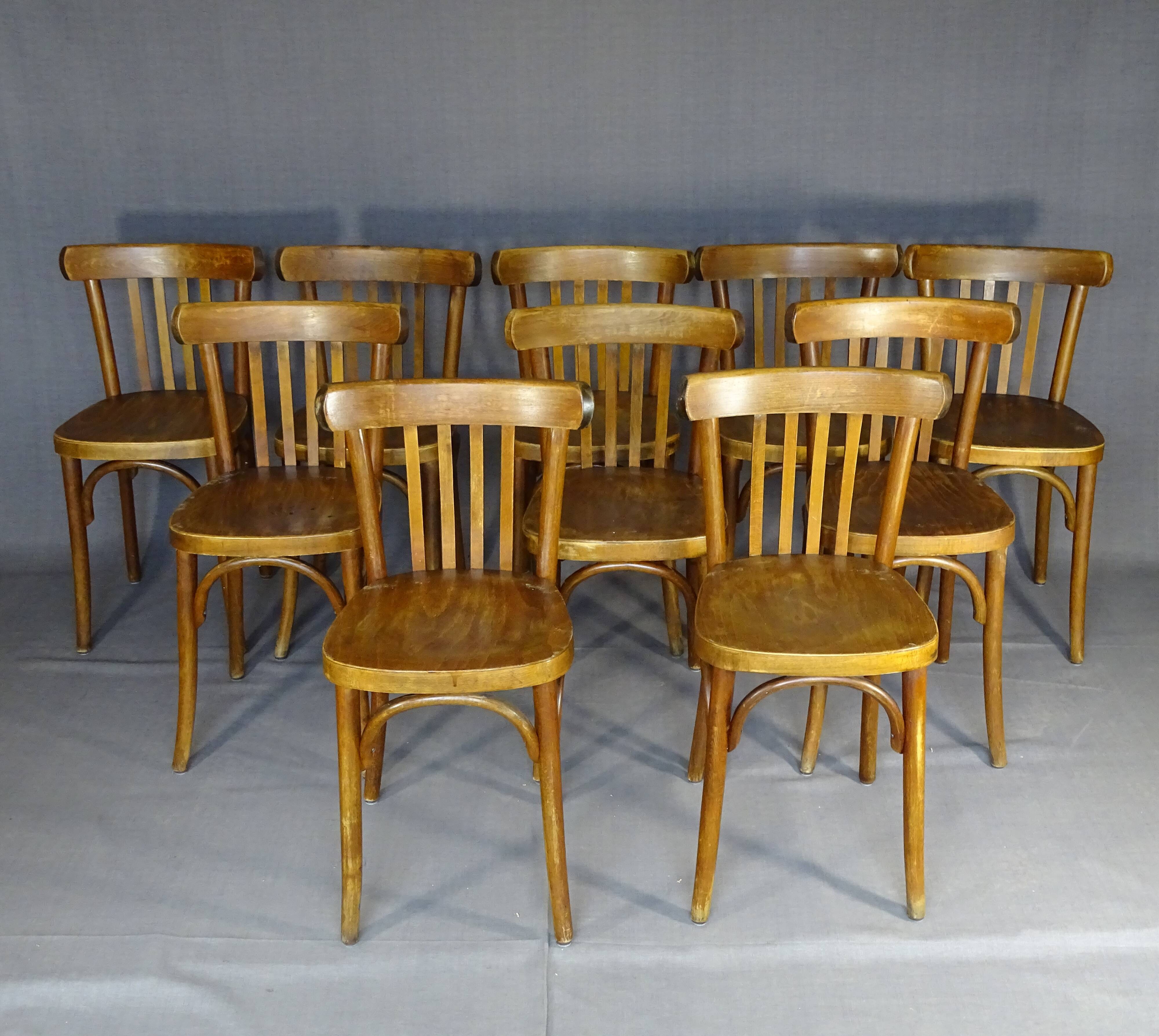 Set of 10 1960s curved wood bistro chairs ready for service