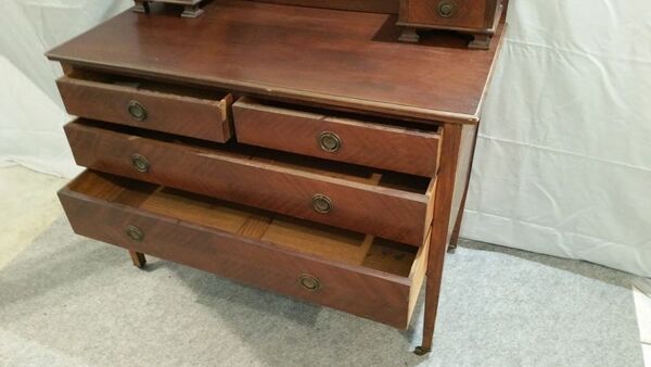 Commode coiffeuse en acajou