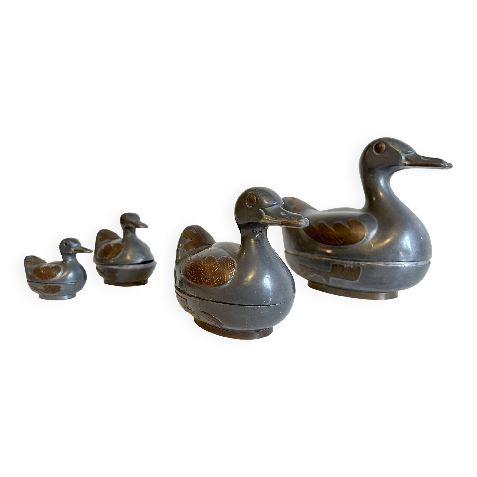 Vintage DUCKS Family