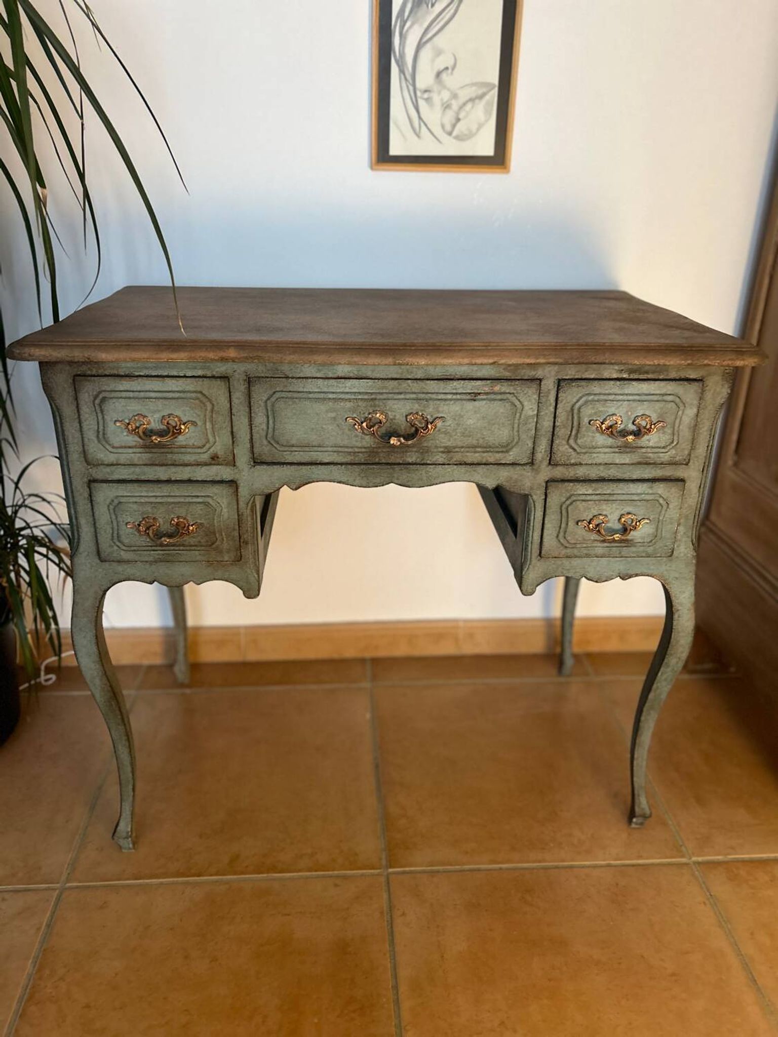 Antique patinated desk, Toscana finish, unique piece.