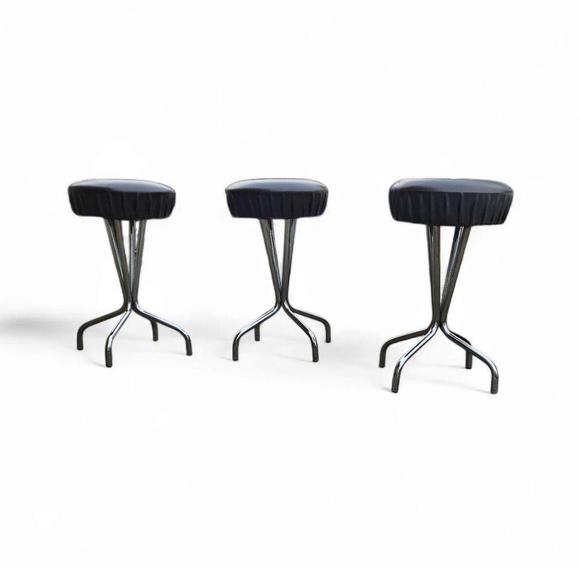 3 x stool / black top / chrome frame / 1970s  / Height 53 Depth 40 cm