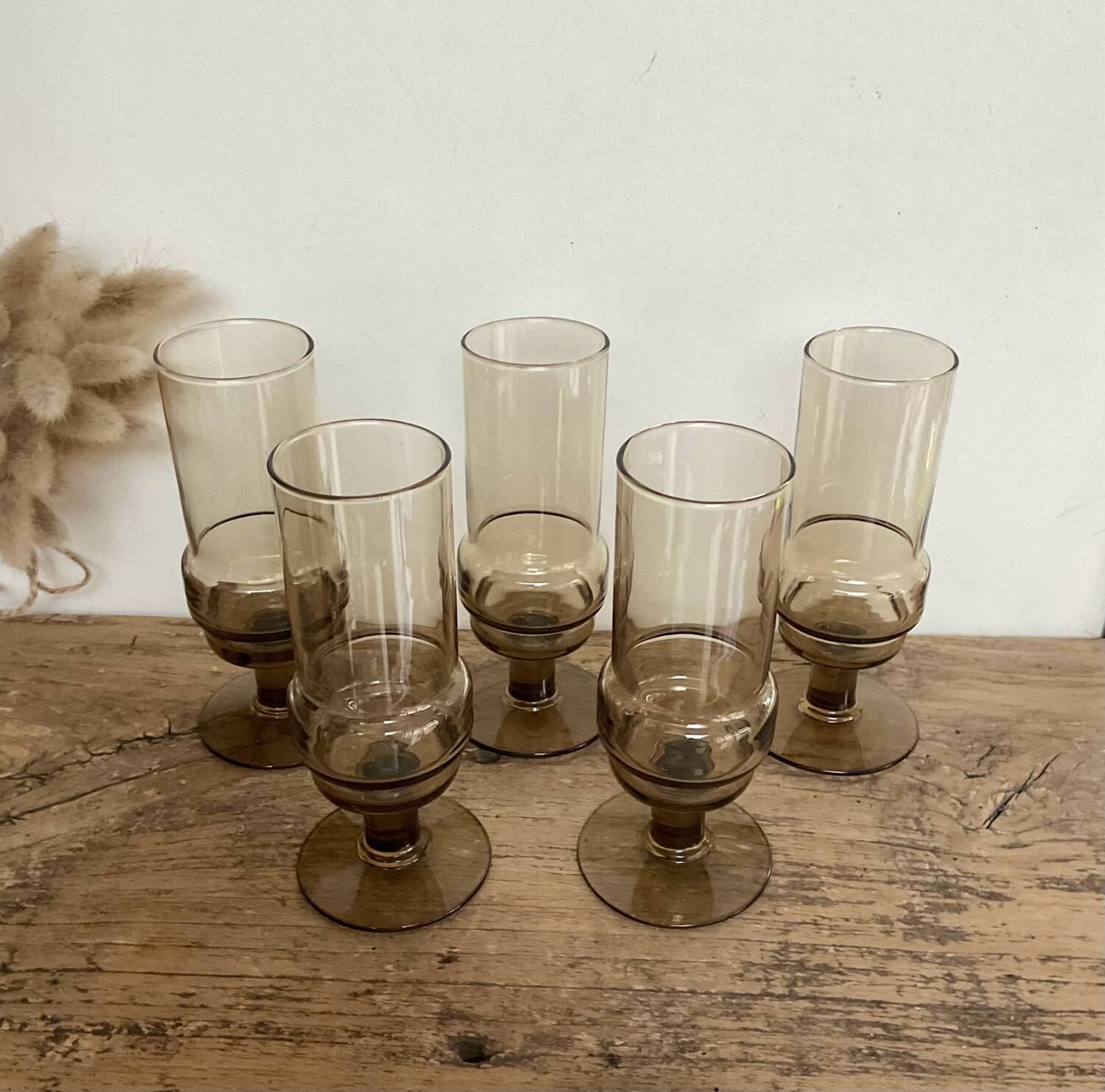 5 smoked glass flutes