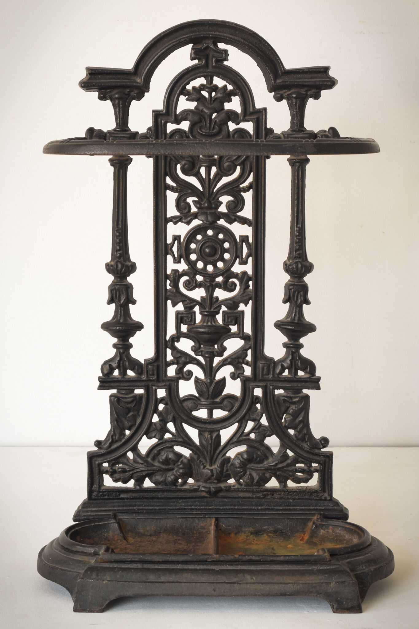 Victorian cast iron stick stand
