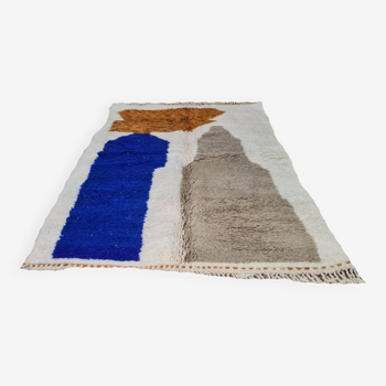 Handmade wool Berber rug 250 x 150 cm