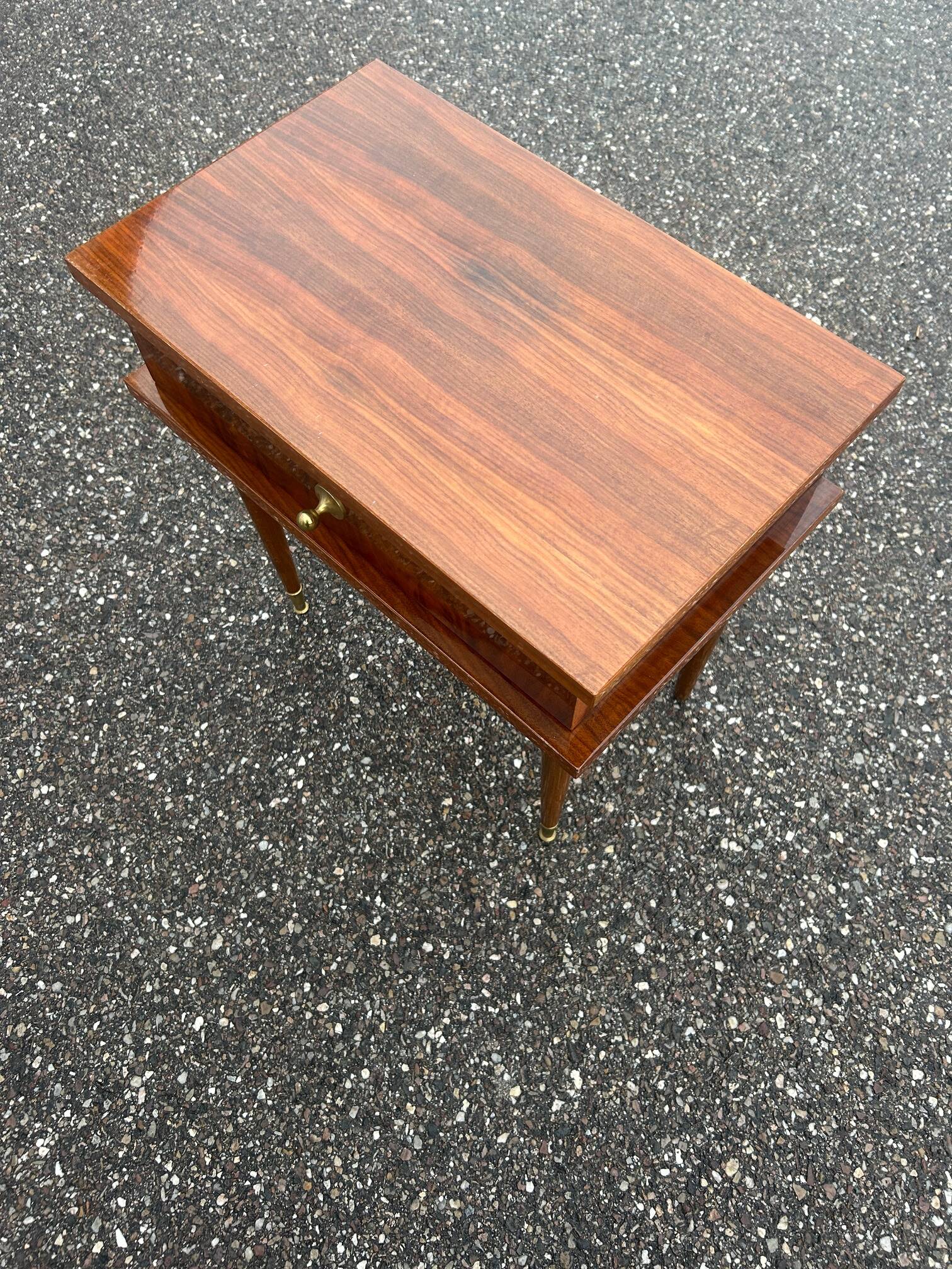 Paire de tables de chevets 1950