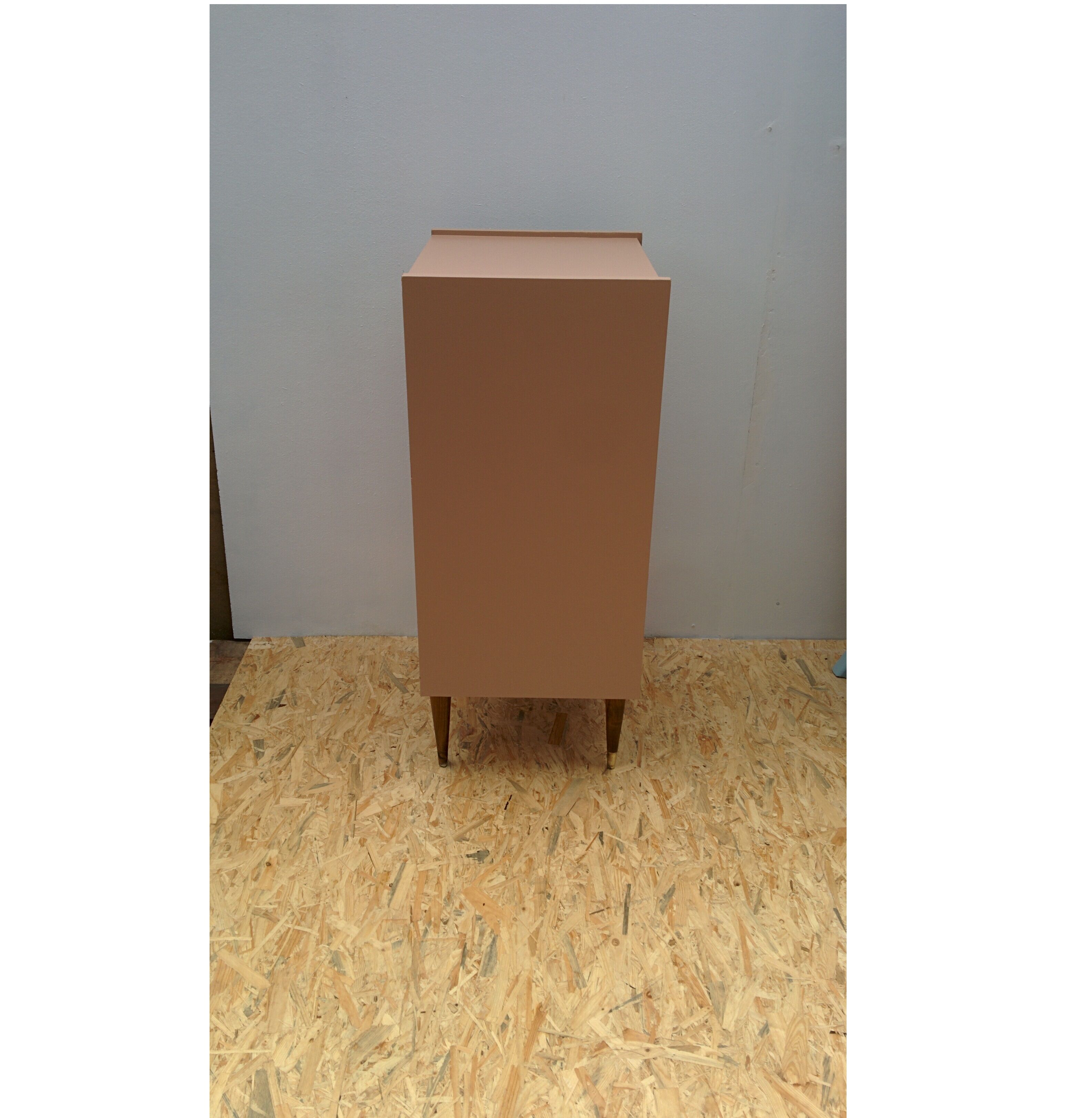 Vintage chest of drawers