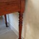 Table d'appoint pieds en bois tourné